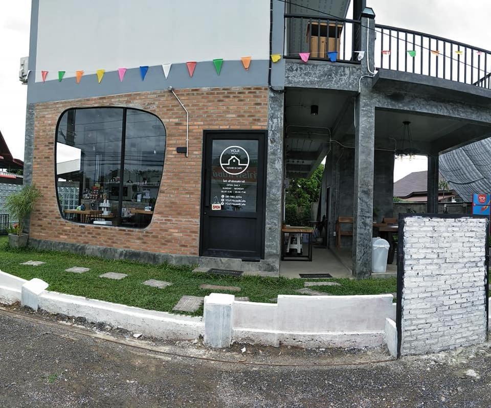 YOJI House&Cafe Vandrehjem Ban Wiang Eksteriør billede